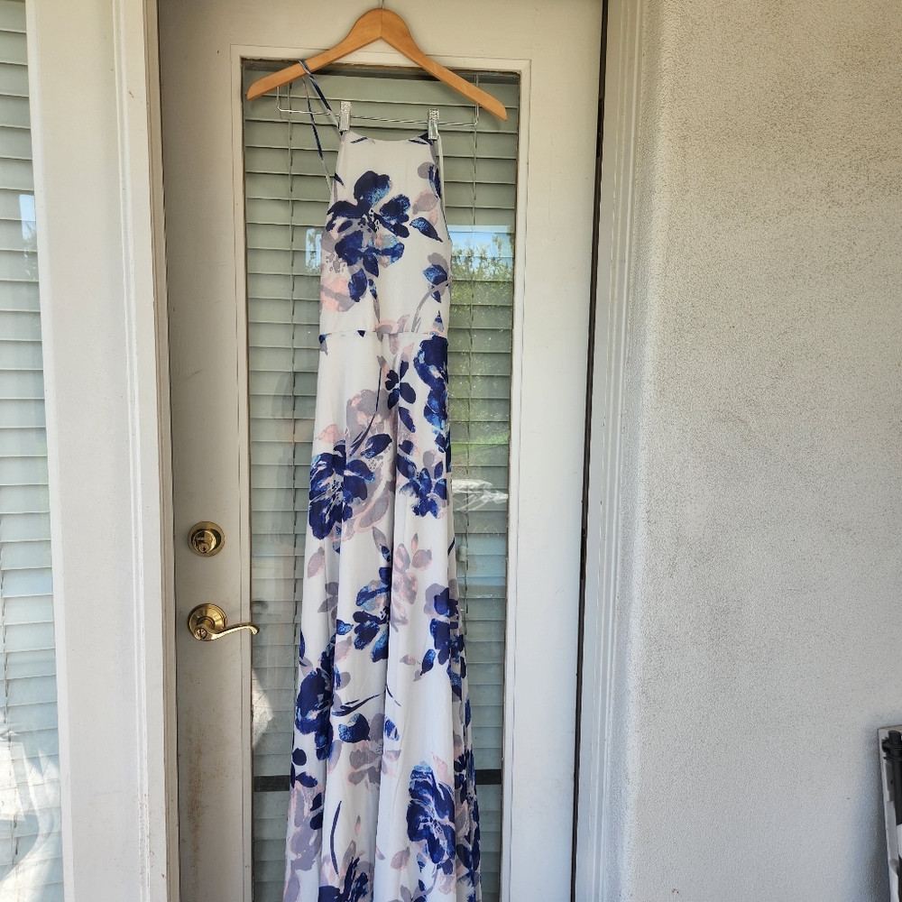 NWT Lulus Maxi Dress